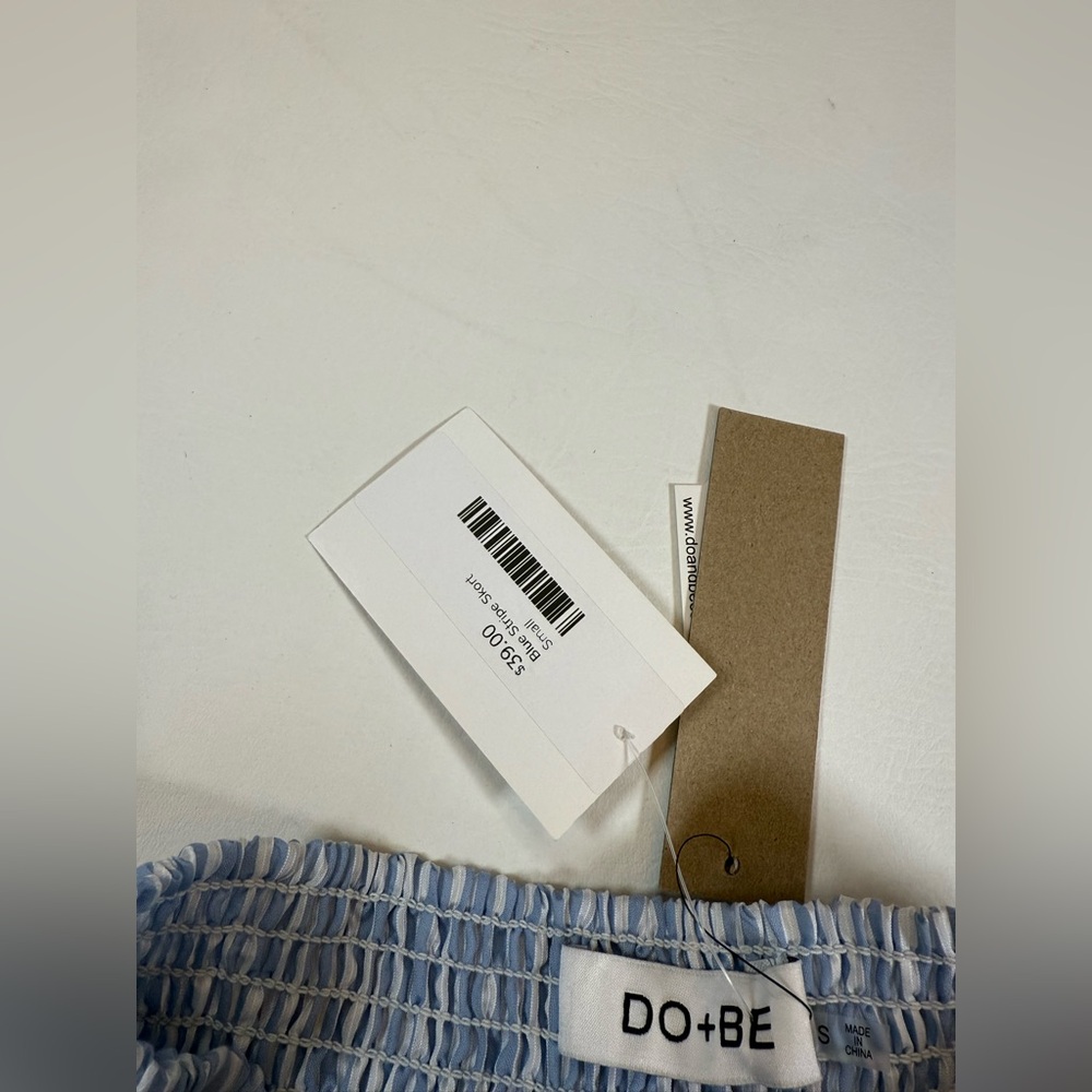 NWT DO+BE Savannah Skirt small smocked waist ruffled skirt, blue white (bin Q) - Picture 10 of 11